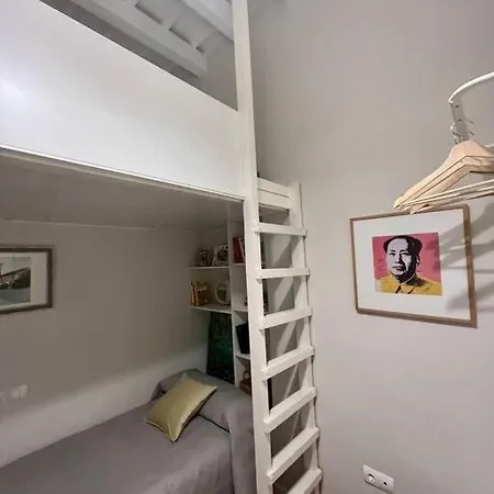 7r Charming Downtown *