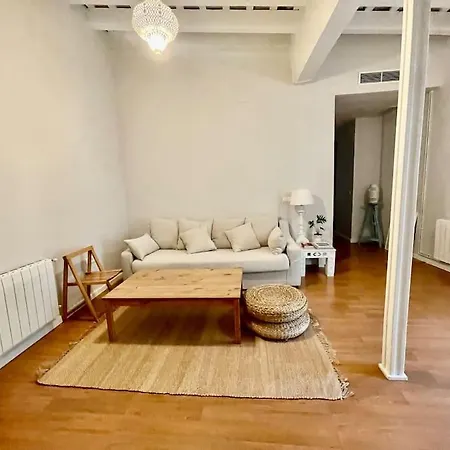Apartment 7r Charming Downtown