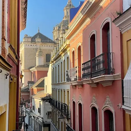 7r Charming Downtown Apartment Seville